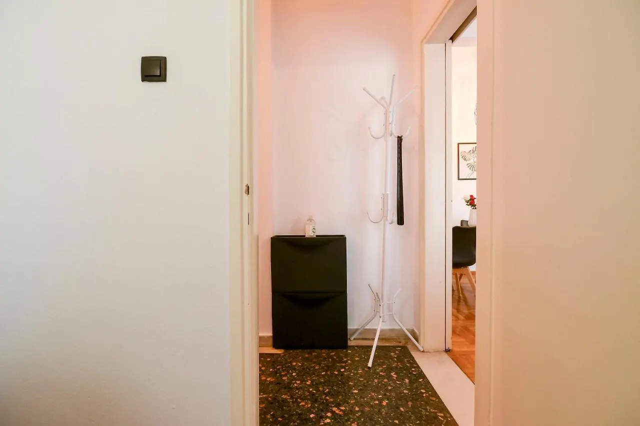 Thessaloniki City Apartment Center