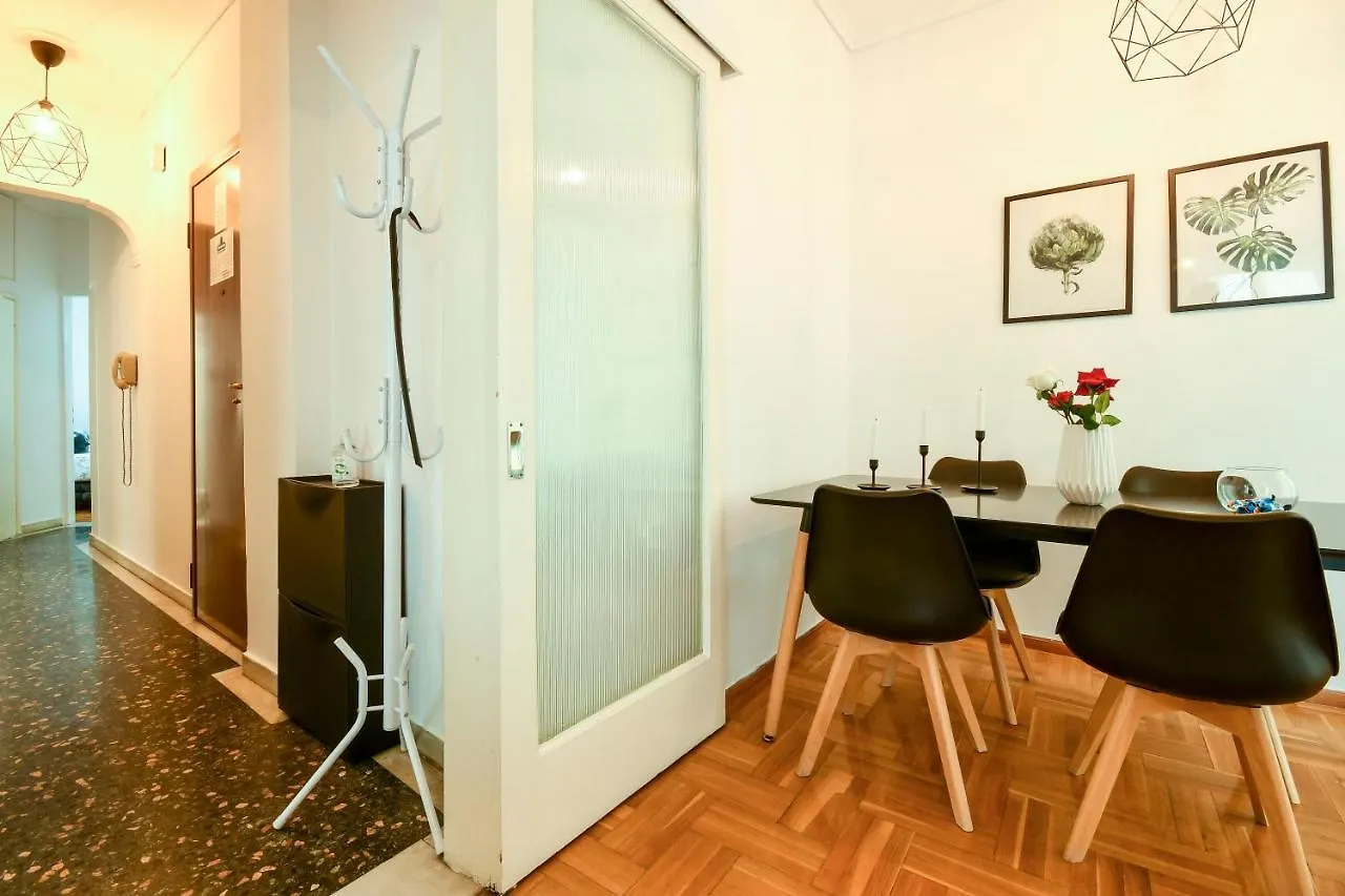 Thessaloniki City Apartment Center