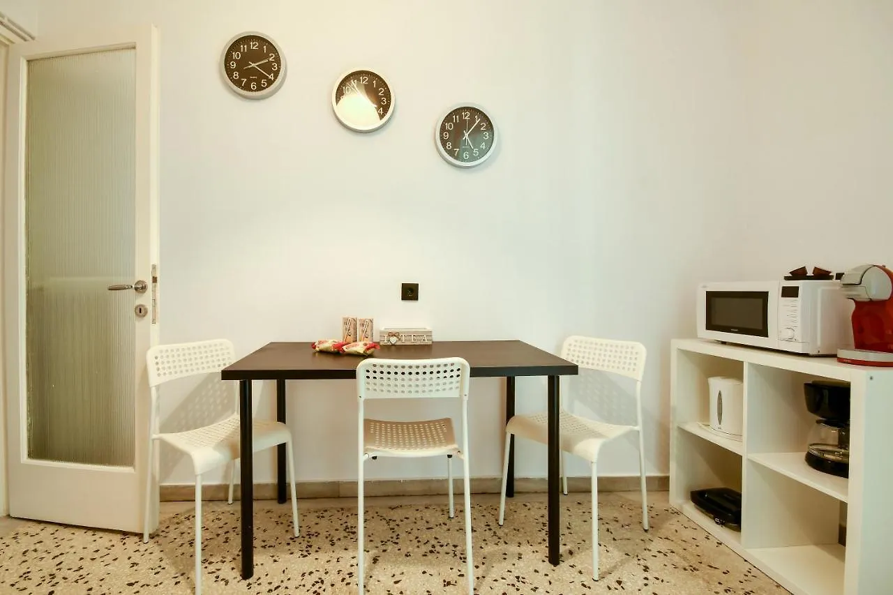 Thessaloniki City Apartment Center